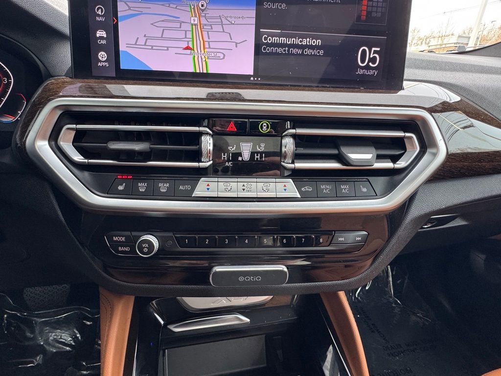 Used 2023 BMW X4 xDrive30i w/ Premium Package image 29