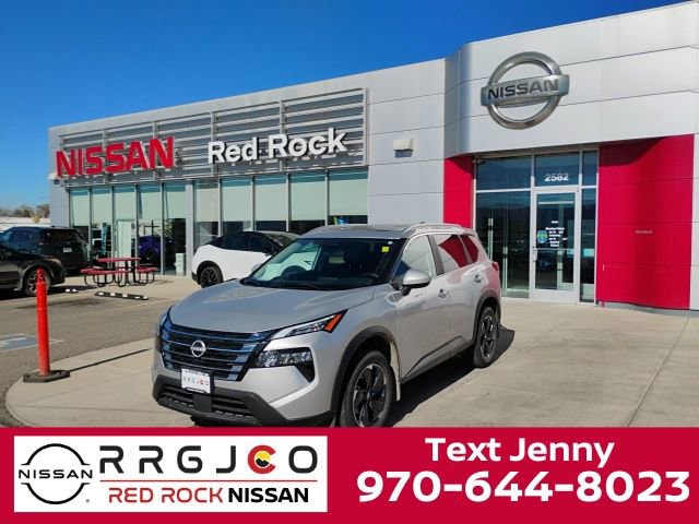 Used 2024 Nissan Rogue SV w/ SV Premium Package image 1