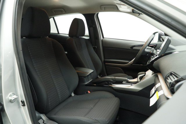 New 2026 Mitsubishi Eclipse Cross LE AWD/4WD image 18
