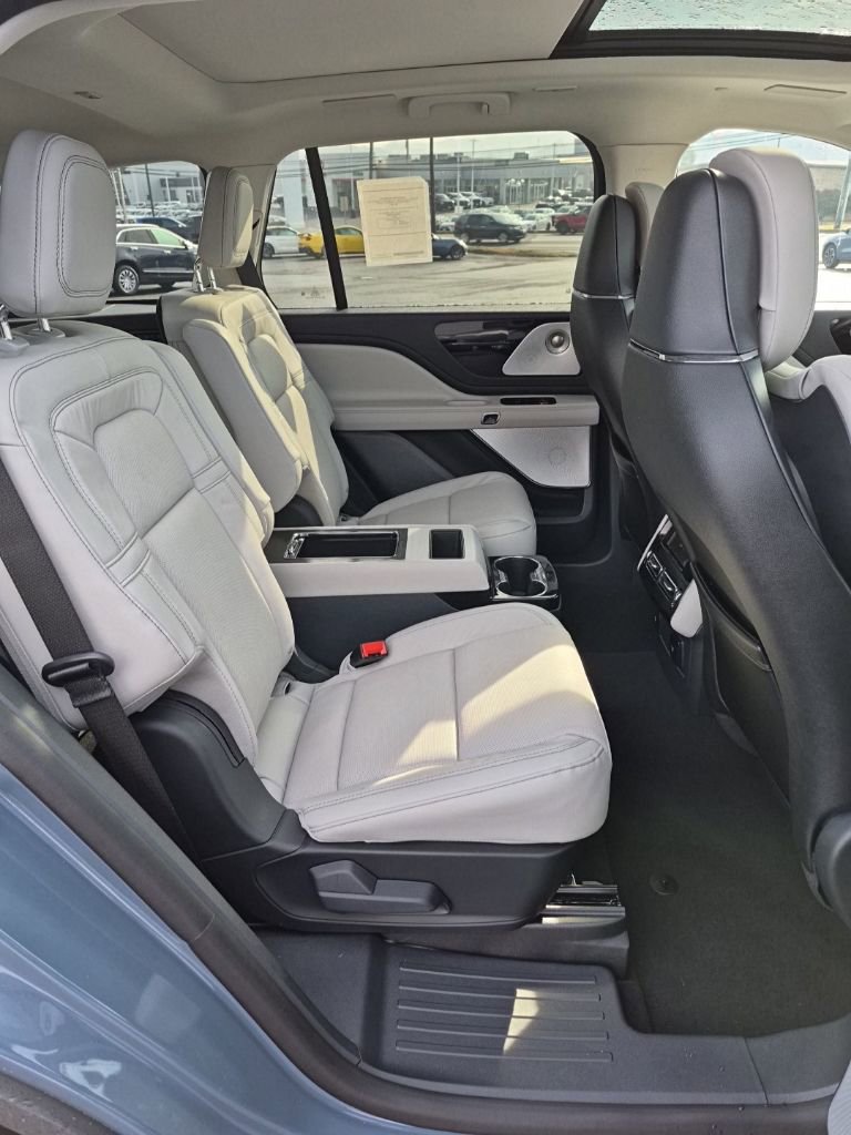 New 2026 Lincoln Aviator Reserve image 15