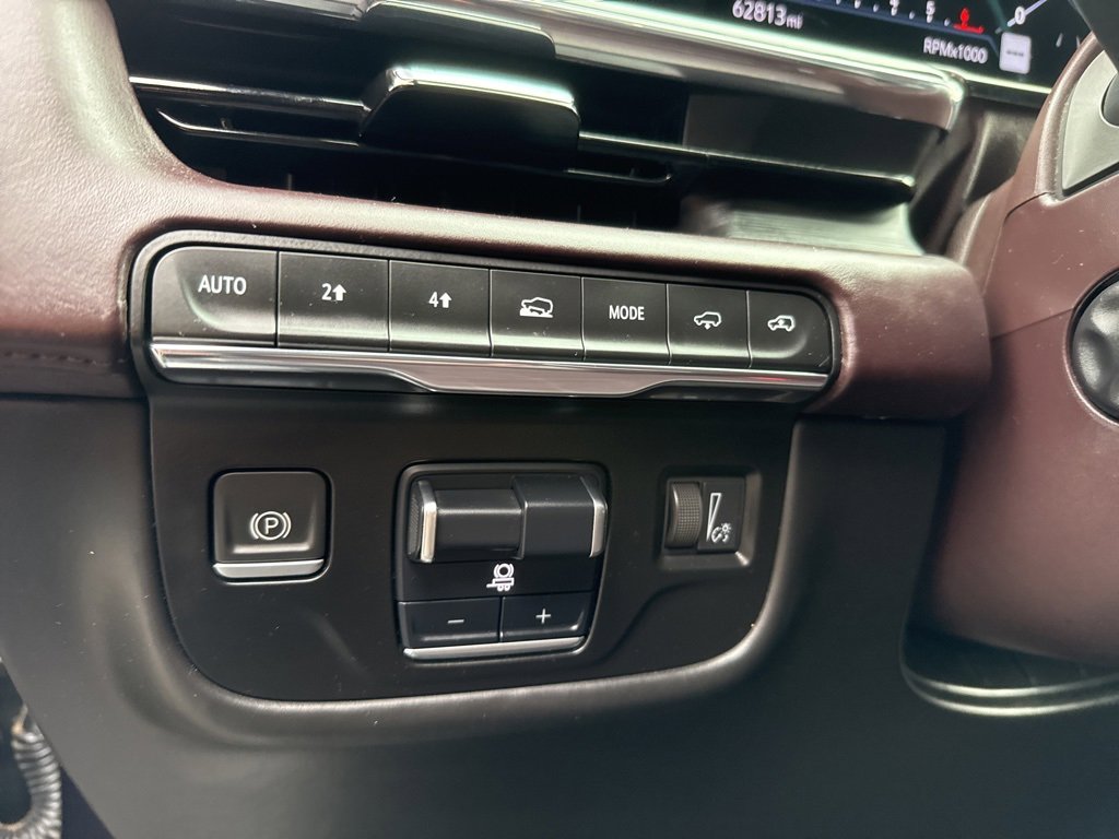 Used 2022 Cadillac Escalade ESV Premium Luxury Platinum image 35