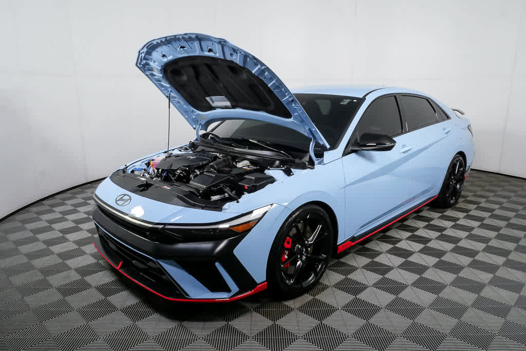 Certified 2025 Hyundai Elantra N image 31