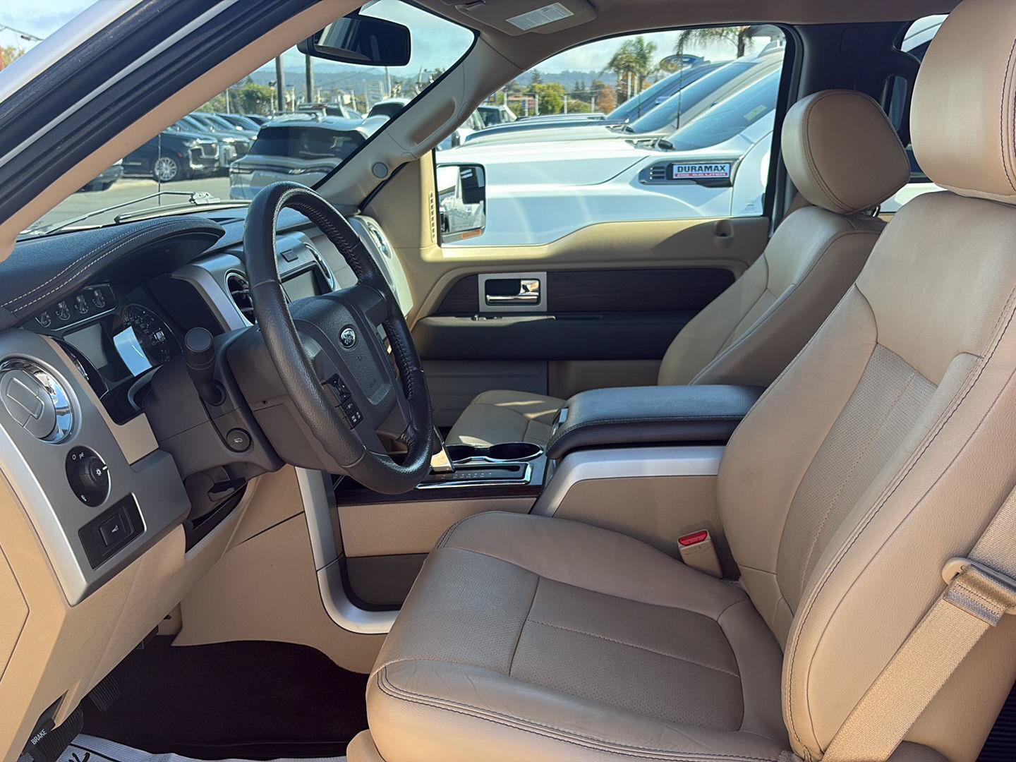 Used 2014 Ford F150 Lariat w/ Equipment Group 502A Luxury AWD/4WD image 24