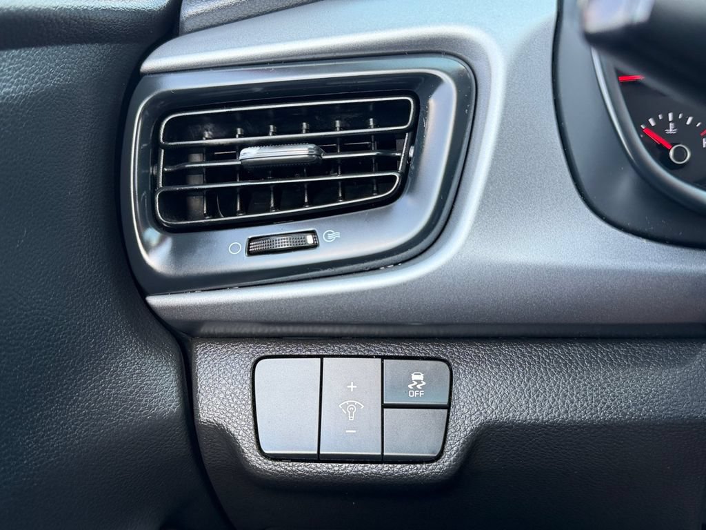 Used 2021 Kia Rio S FWD image 20