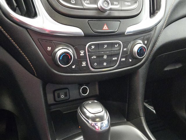 Used 2018 Chevrolet Equinox Premier AWD/4WD image 25