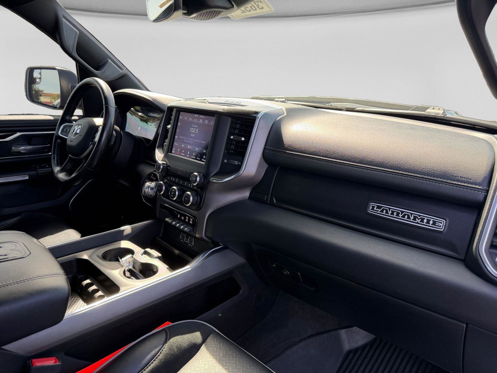 Used 2021 RAM 1500 Laramie w/ Sport Appearance Package image 12