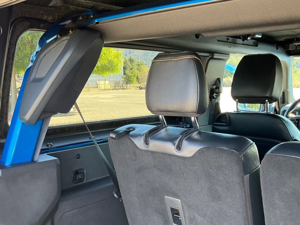 Used 2023 Ford Bronco Badlands image 27