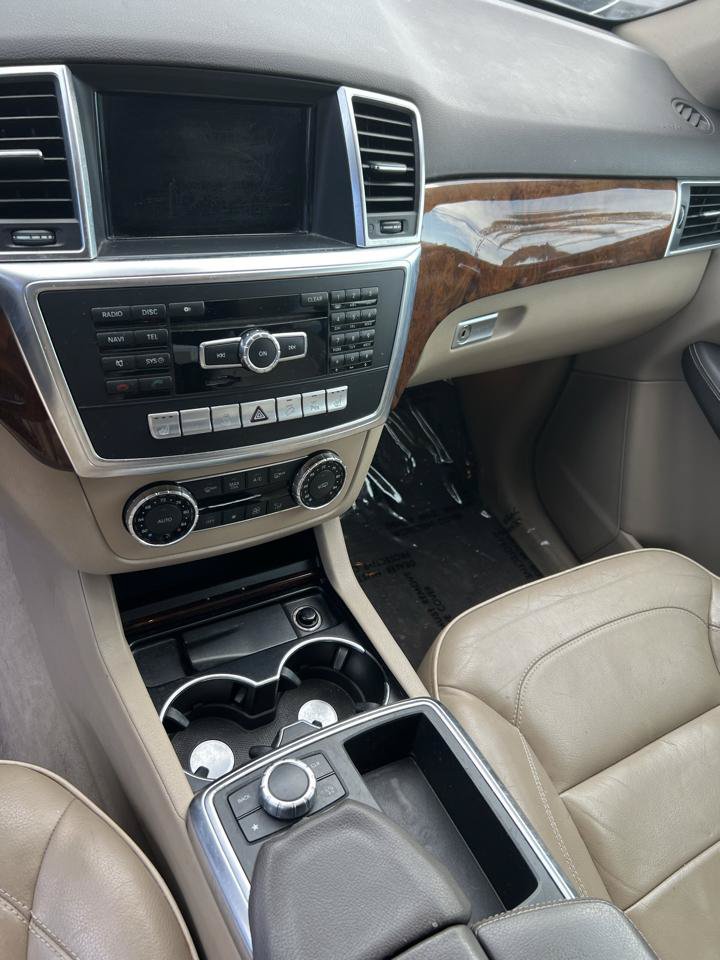 Used 2014 Mercedes-Benz ML 350 BlueTEC 4MATIC image 13