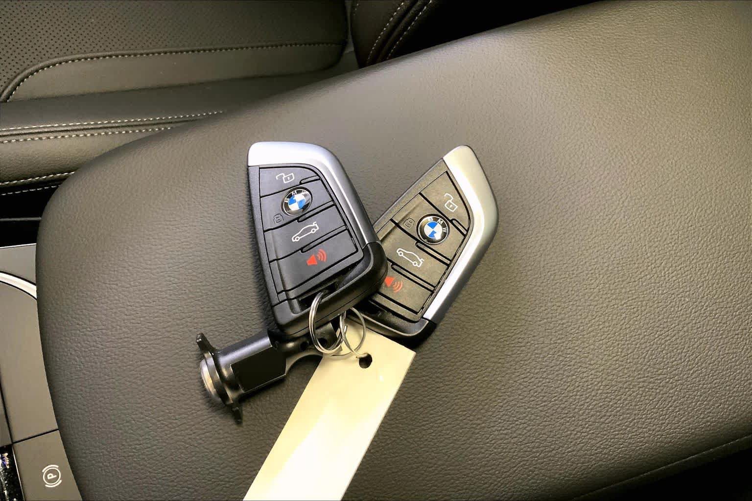 Used 2024 BMW X3 xDrive30i w/ Convenience Package w/ZPA AWD/4WD image 14
