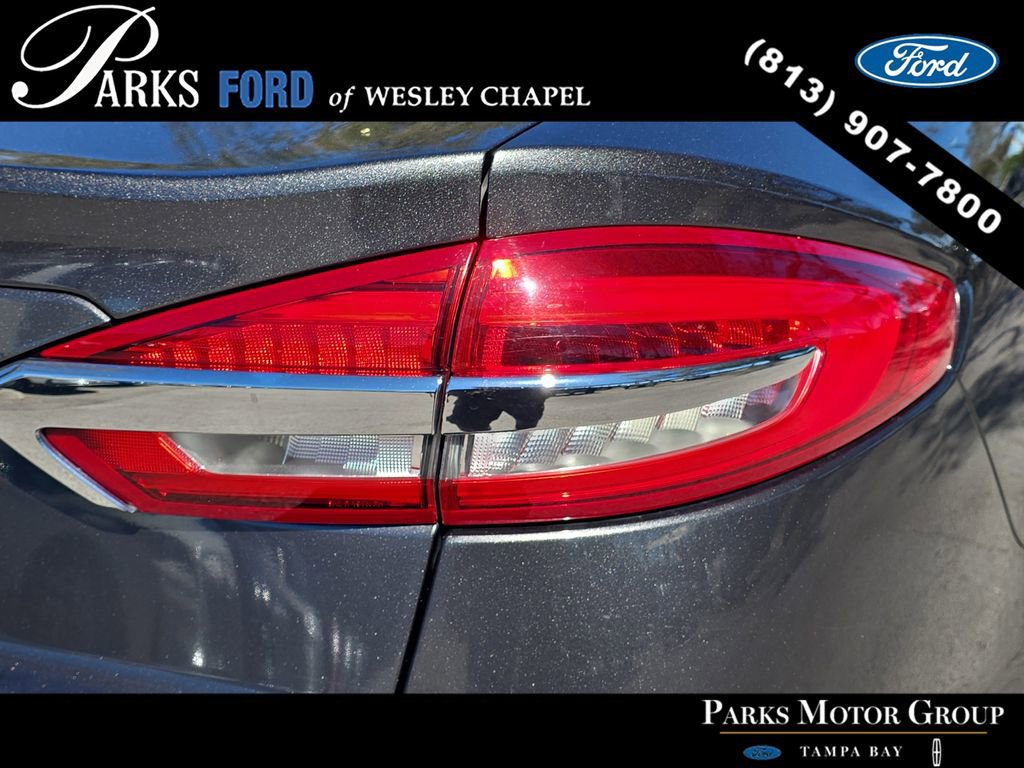 Used 2019 Ford Fusion SEL image 7