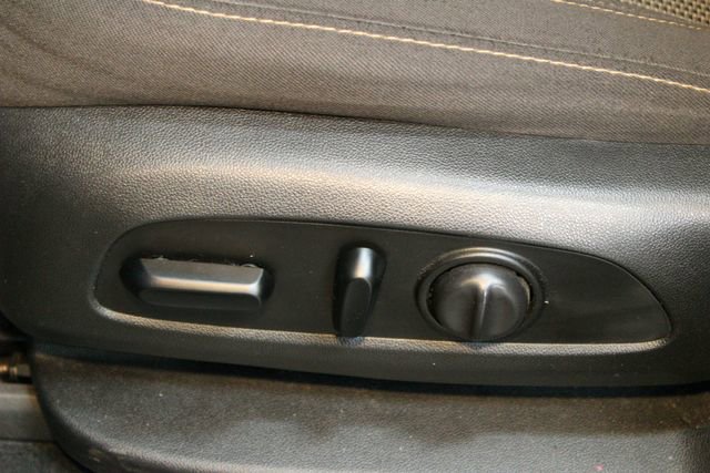 Used 2019 Chevrolet Traverse LT image 21