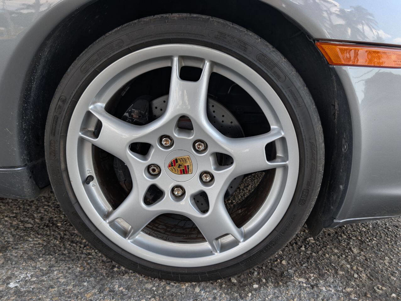 Used 2004 Porsche 911 Carrera image 24