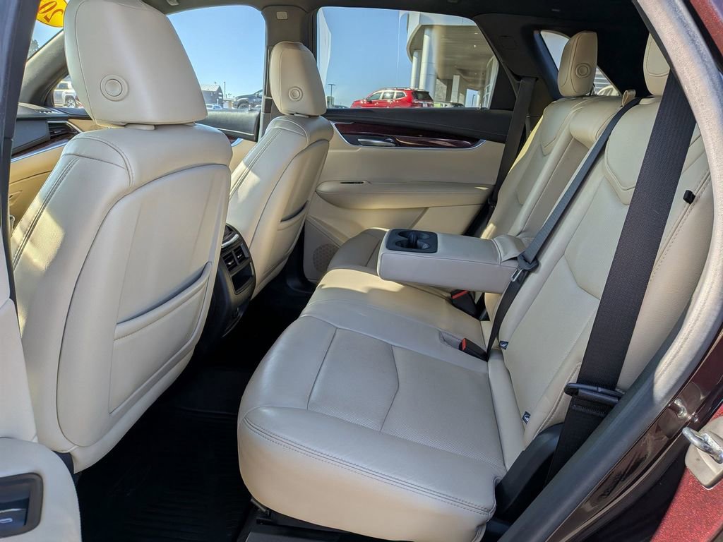 Used 2018 Cadillac XT5 Luxury w/ Driver Awareness Package AWD/4WD image 20