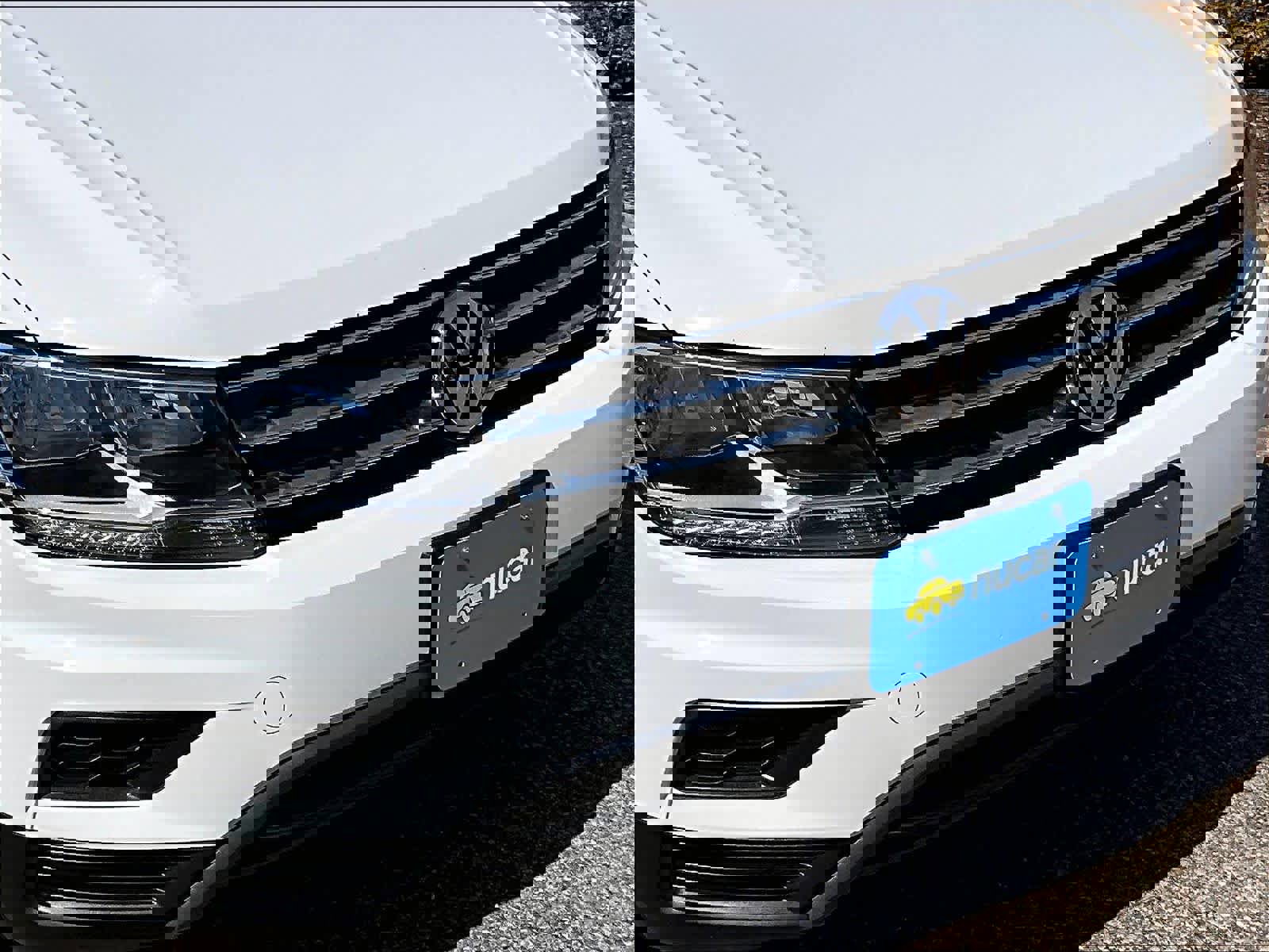 Used 2020 Volkswagen Tiguan SE AWD/4WD image 31