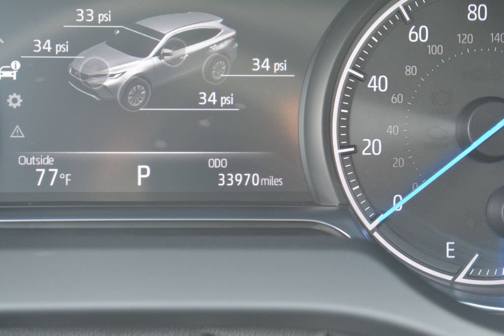 Used 2023 Toyota Venza Nightshade AWD/4WD image 15