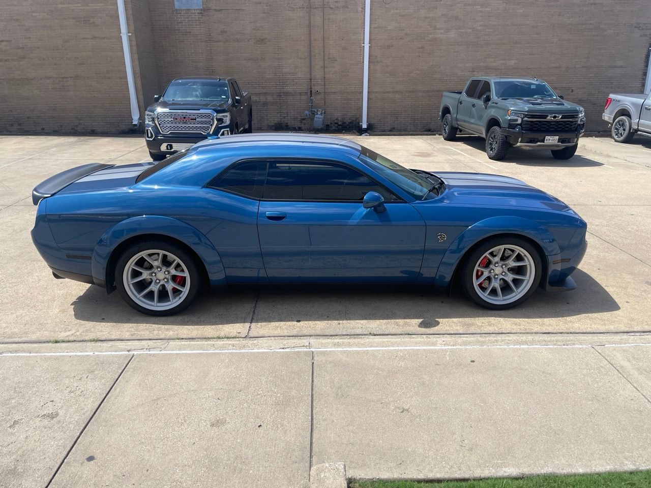 Used 2021 Dodge Challenger SRT Hellcat Redeye RWD image 7
