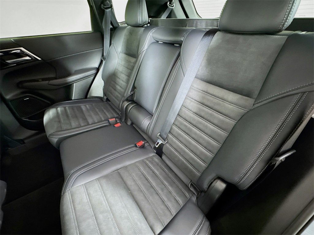New 2025 Mitsubishi Outlander Trail Edition image 26