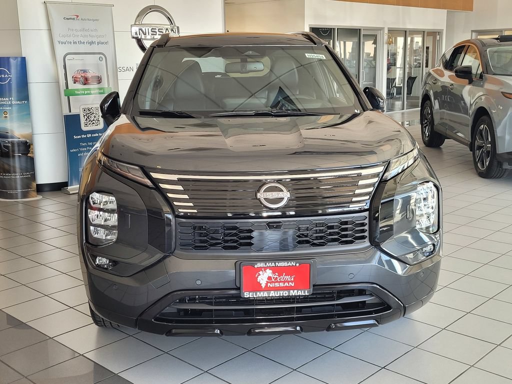 New 2026 Nissan Rogue Platinum AWD/4WD image 2