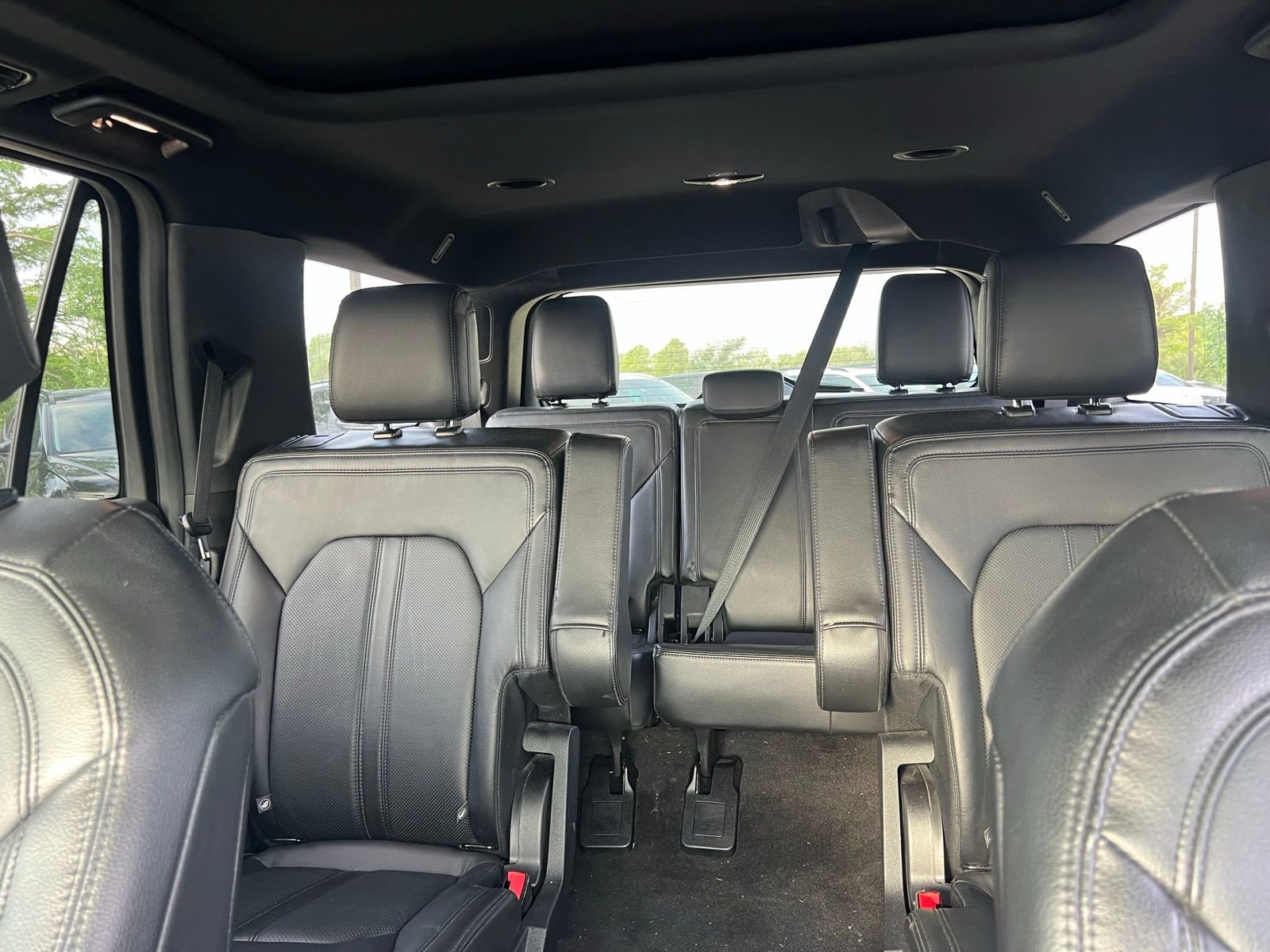 Used 2018 Ford Expedition Limited w/ Equipment Group 301A image 38