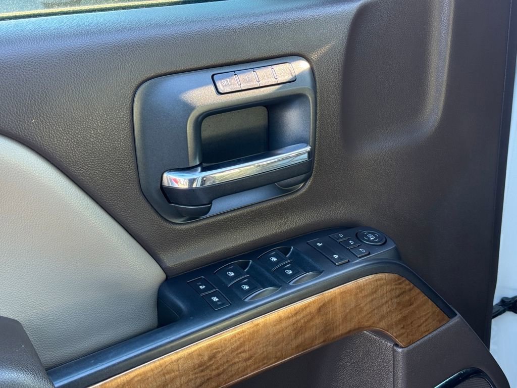 Used 2015 Chevrolet Silverado 1500 LTZ w/ LTZ Plus Package image 20