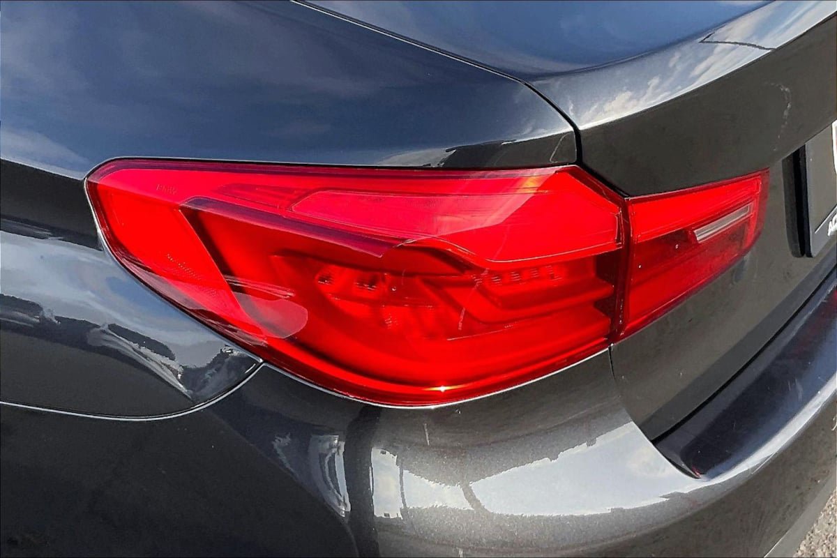Used 2018 BMW 540i RWD image 26