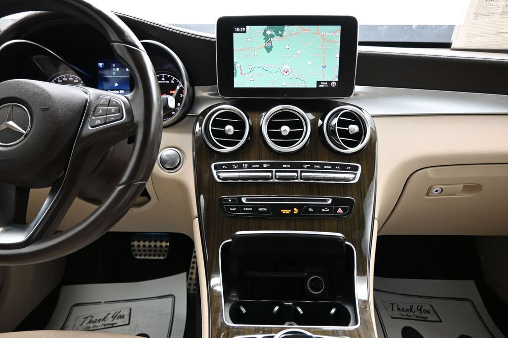 Used 2019 Mercedes-Benz GLC 43 AMG 4MATIC image 17