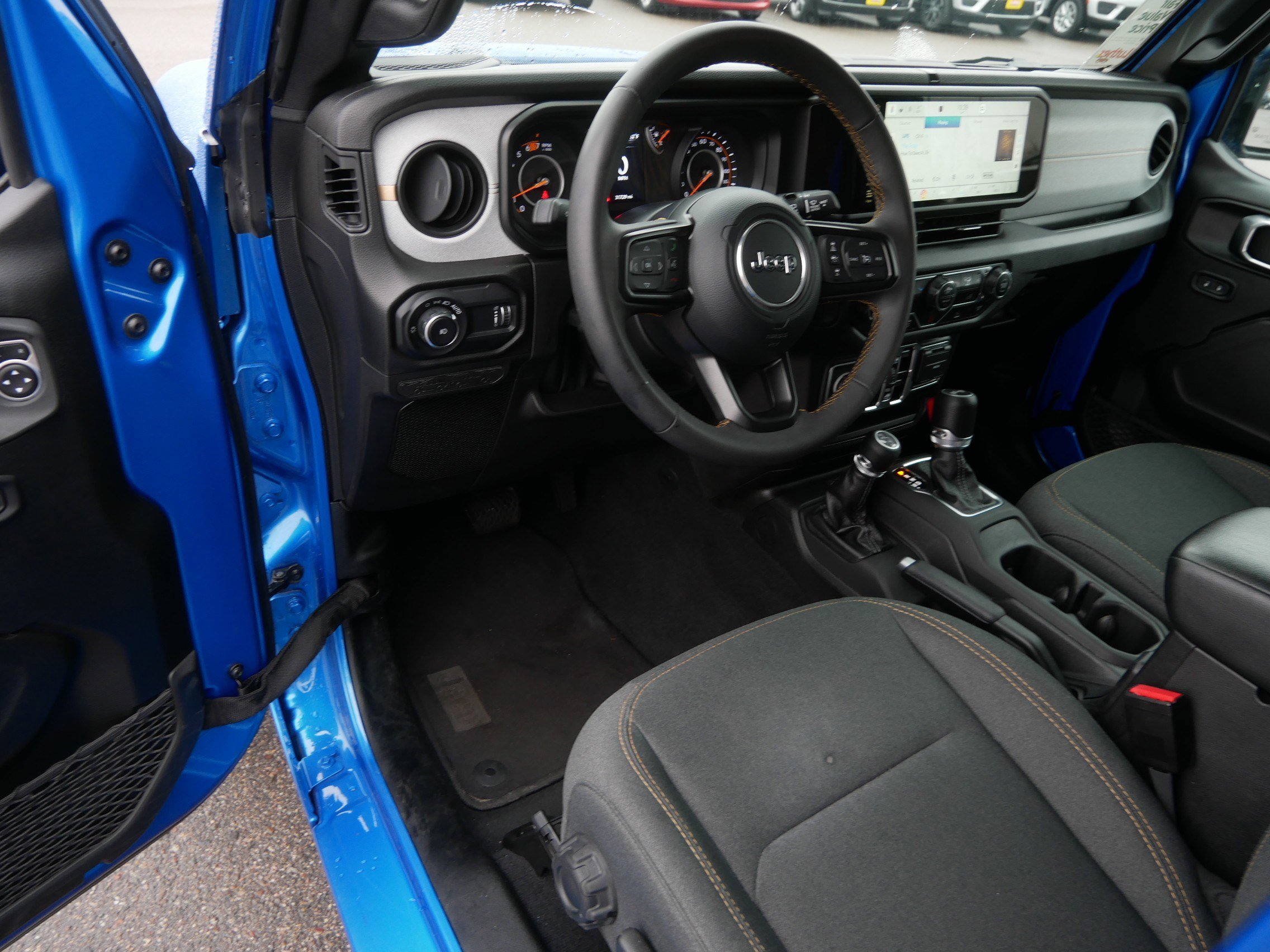Used 2024 Jeep Wrangler Sport S image 19
