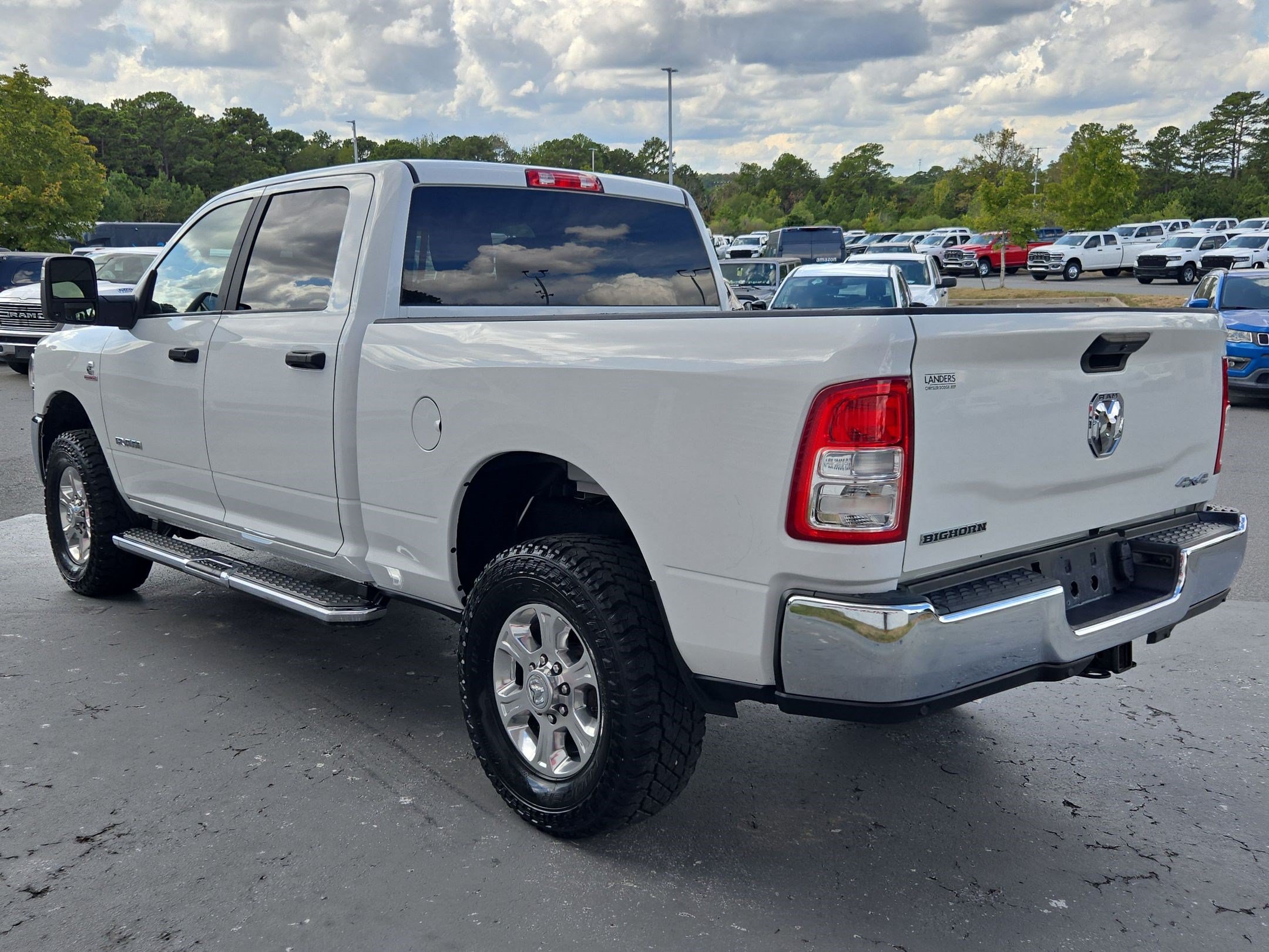 Used 2024 RAM 2500 Big Horn w/ Off Road Package AWD/4WD image 5