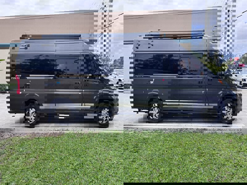 Used 2016 RAM ProMaster 3500 w/ Premium Appearance Group image 4