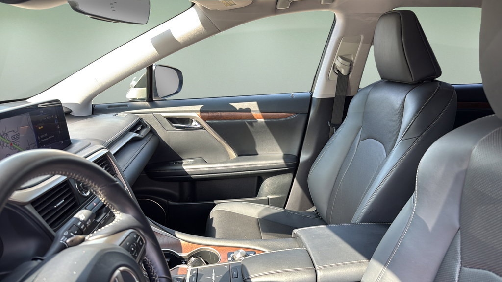 Used 2022 Lexus RX 350L Premium w/ Premium Package AWD/4WD image 14