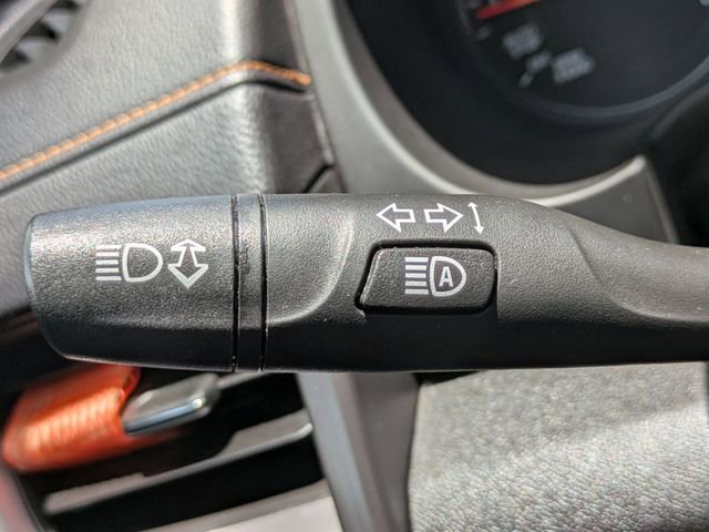 Used 2023 GMC Terrain AT4 image 27