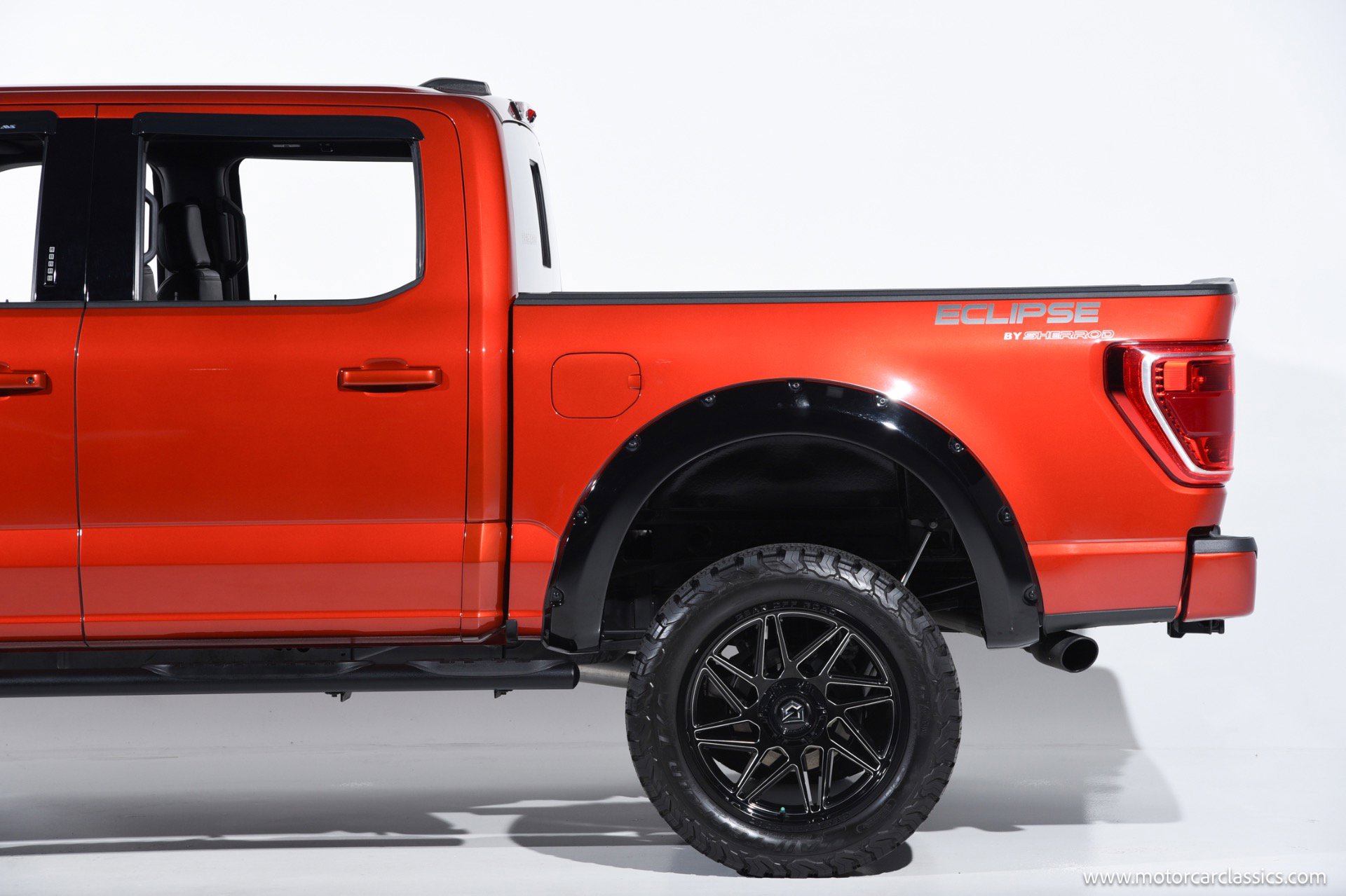 Used 2023 Ford F150 XLT w/ Equipment Group 302A High image 13