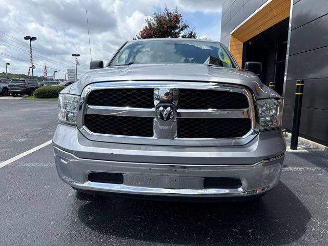 Used 2024 RAM 1500 Classic SLT AWD/4WD image 3