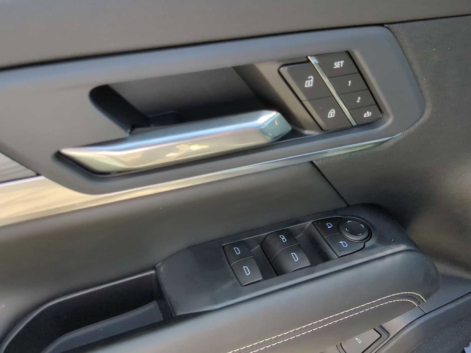 New 2026 GMC Terrain Elevation w/ Elevation Premium Package image 12