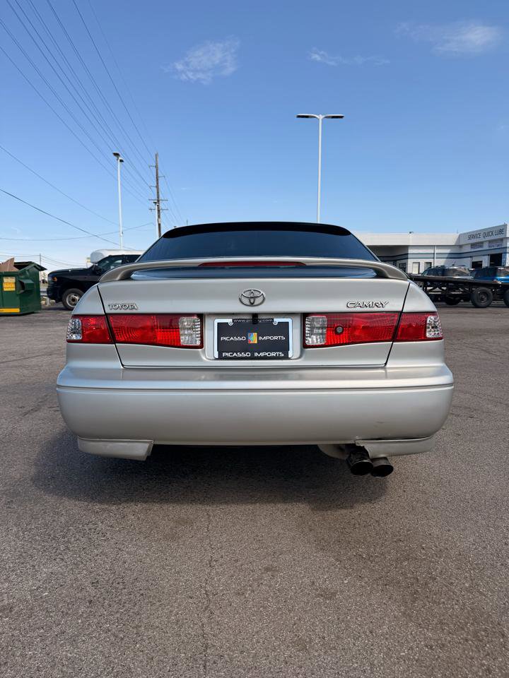 Used 2000 Toyota Camry XLE FWD image 15