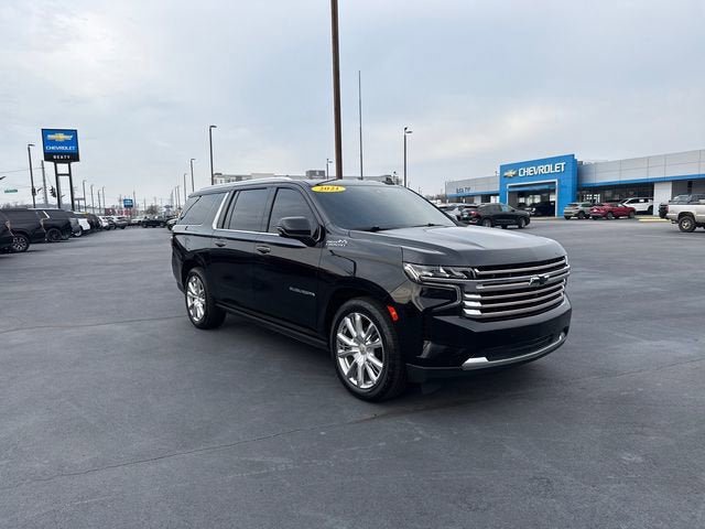 Used 2021 Chevrolet Suburban High Country AWD/4WD image 1
