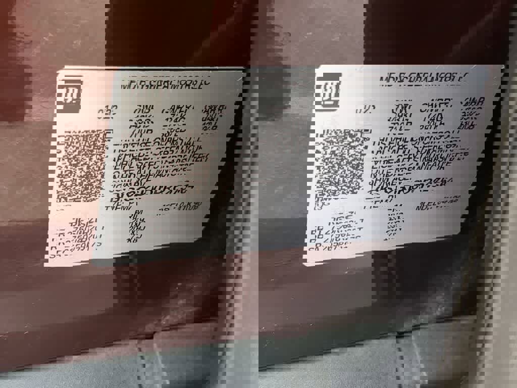 Used 2023 GMC Yukon XL SLT w/ SLT Luxury Package image 36