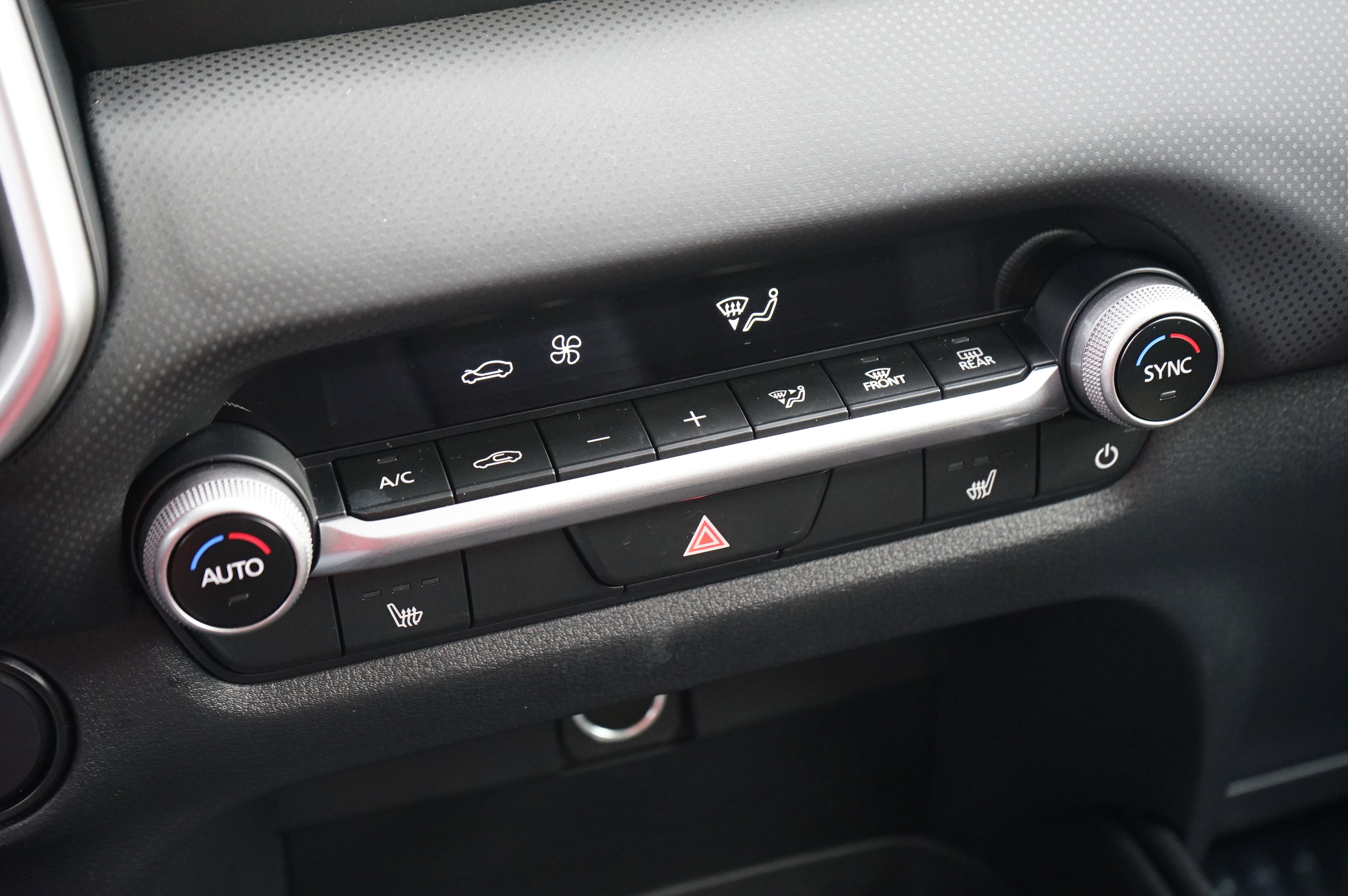 Used 2025 MAZDA CX-50 2.5 Hybrid w/ Preferred Pkg image 23