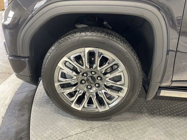 Used 2023 GMC Sierra 1500 Denali Ultimate AWD/4WD image 10