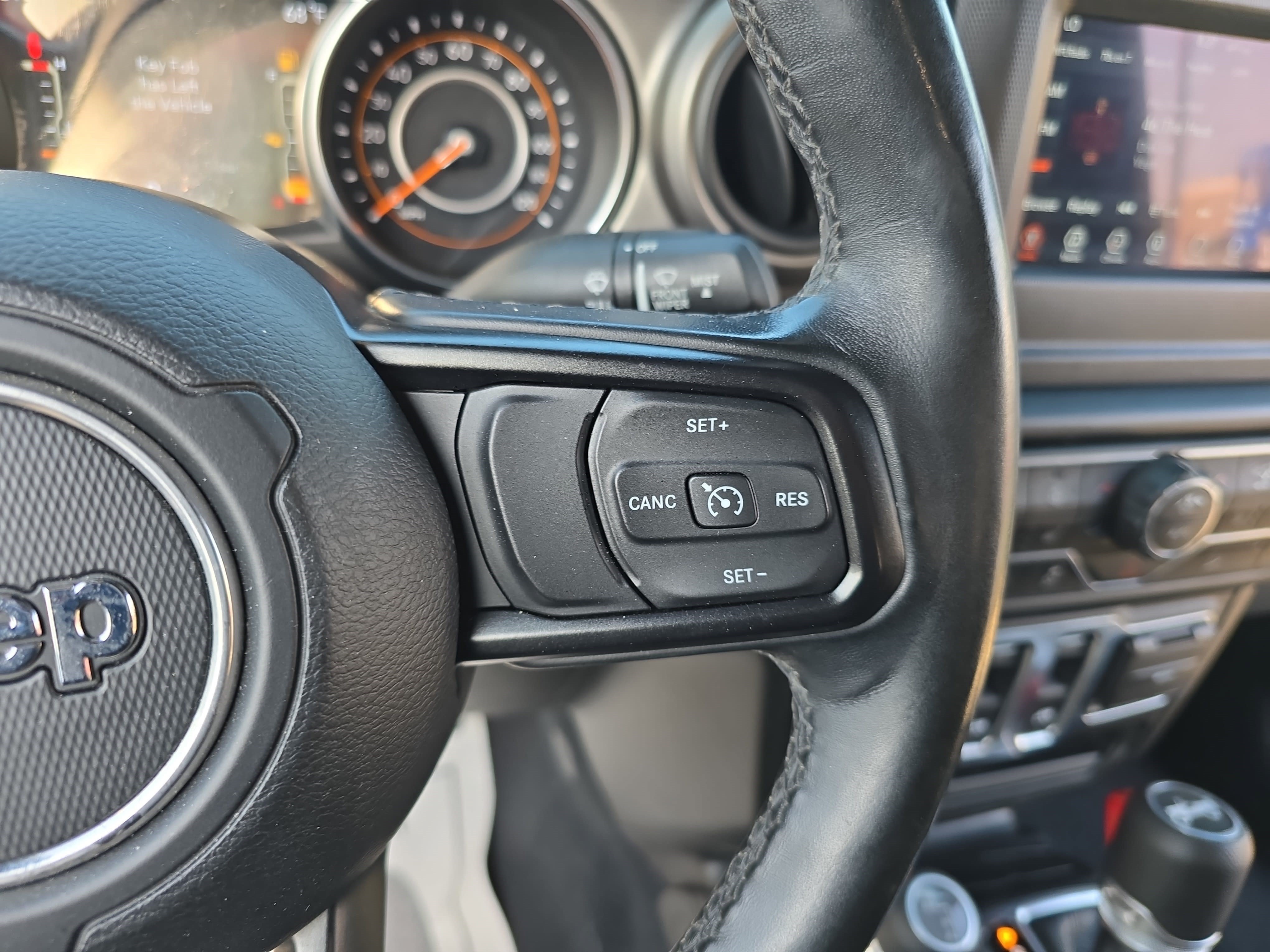Used 2020 Jeep Wrangler Sport AWD/4WD image 16