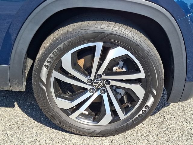 Used 2023 Volkswagen Atlas SEL AWD/4WD image 8