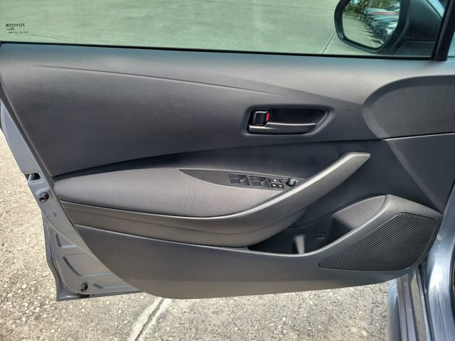 Used 2026 Toyota Corolla LE FWD image 11