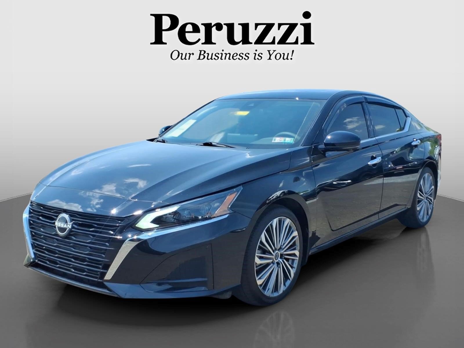 Certified 2025 Nissan Altima 2.5 SL FWD image 8