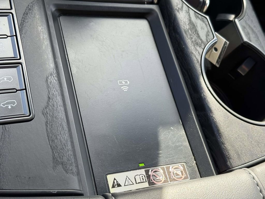 Used 2023 Lexus LX 600 4WD w/ Appearance Package image 25