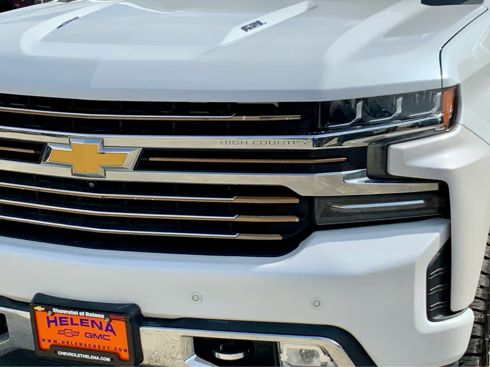 Used 2021 Chevrolet Silverado 1500 High Country w/ Technology Package AWD/4WD image 14