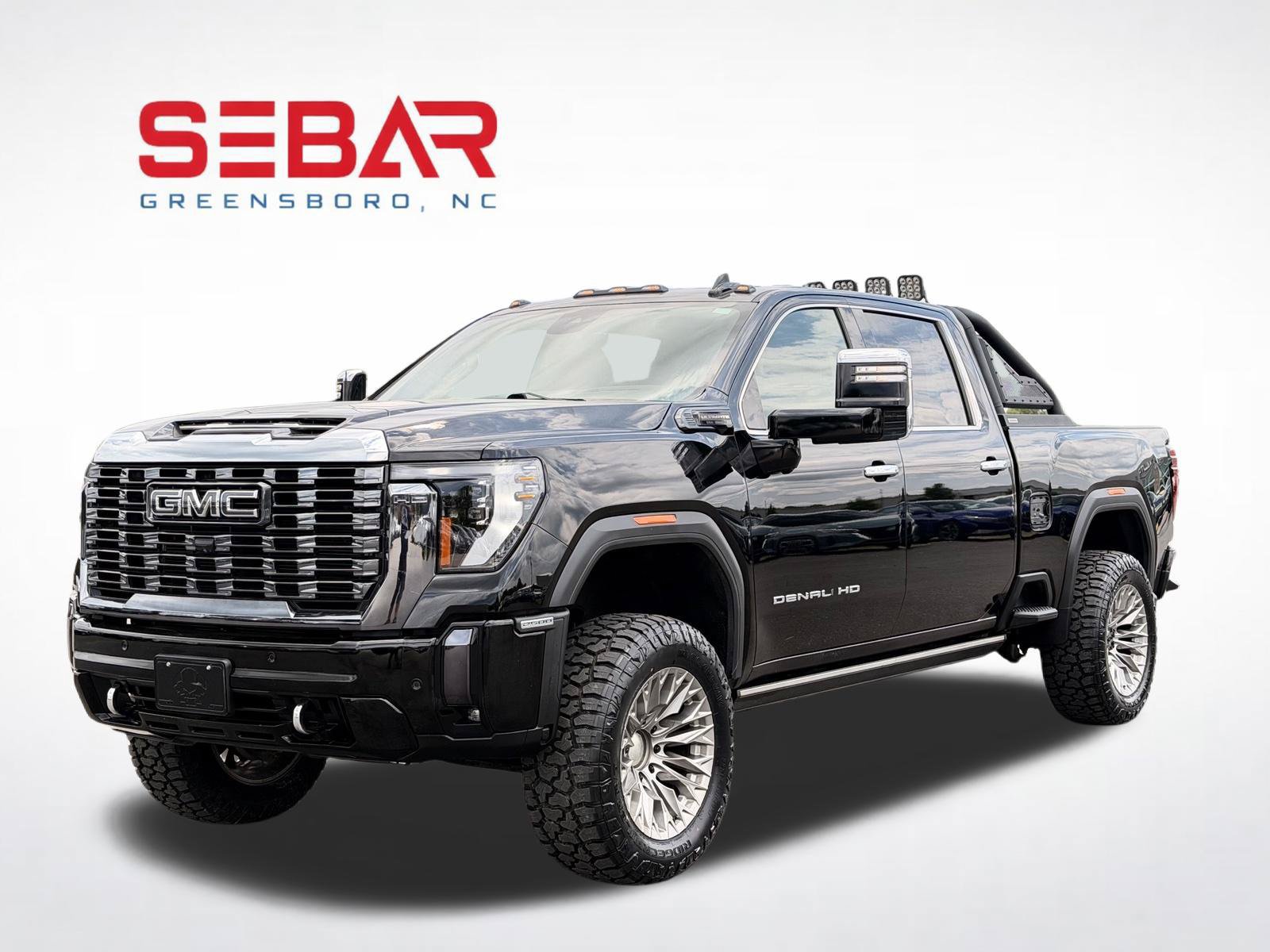 Used 2024 GMC Sierra 2500 Denali Ultimate w/ Max Trailering Package AWD/4WD image 19