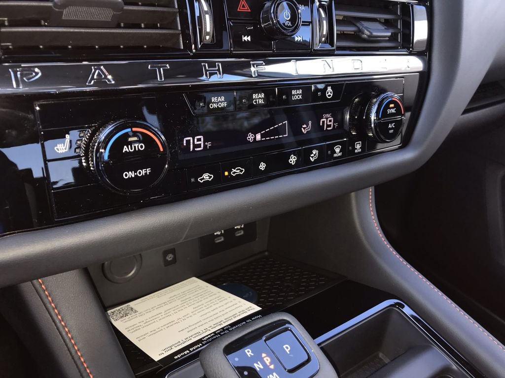 New 2026 Nissan Pathfinder Rock Creek image 19