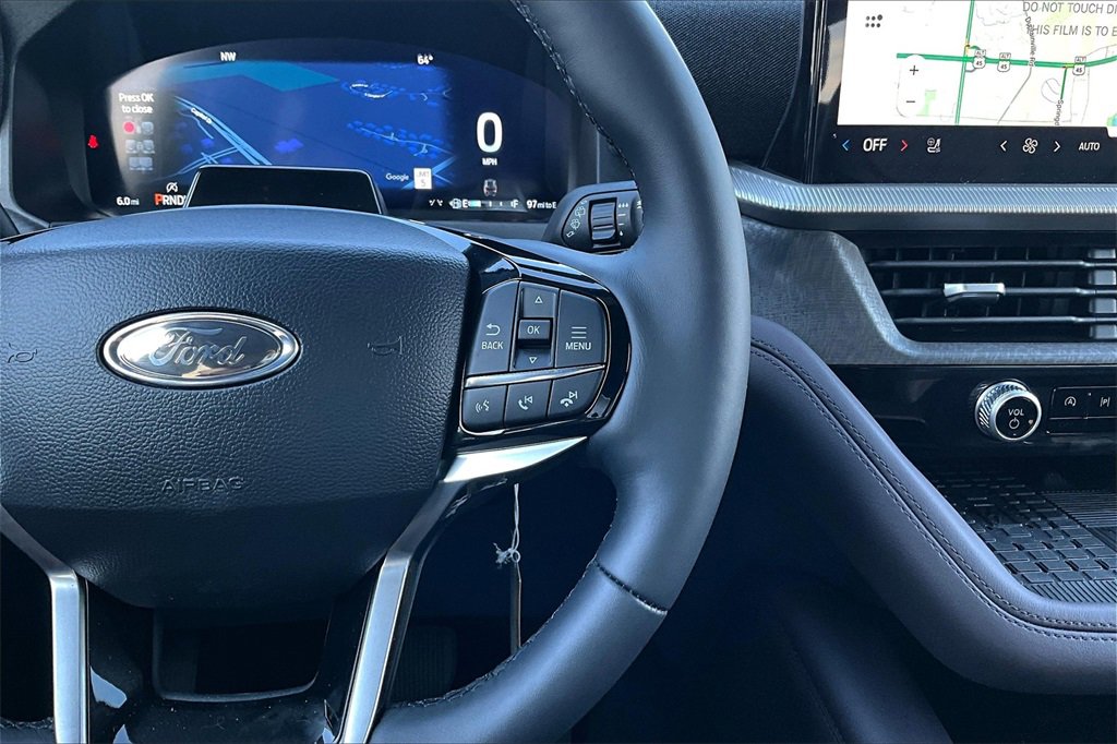 New 2025 Ford Explorer Platinum image 10