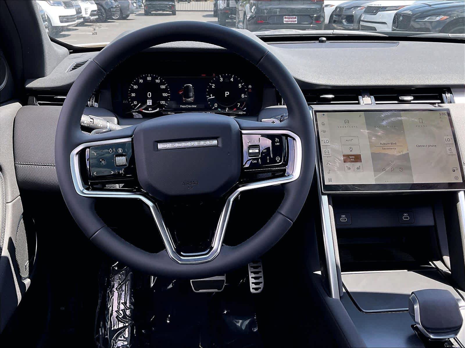 New 2026 Land Rover Discovery Sport Landmark AWD/4WD image 15