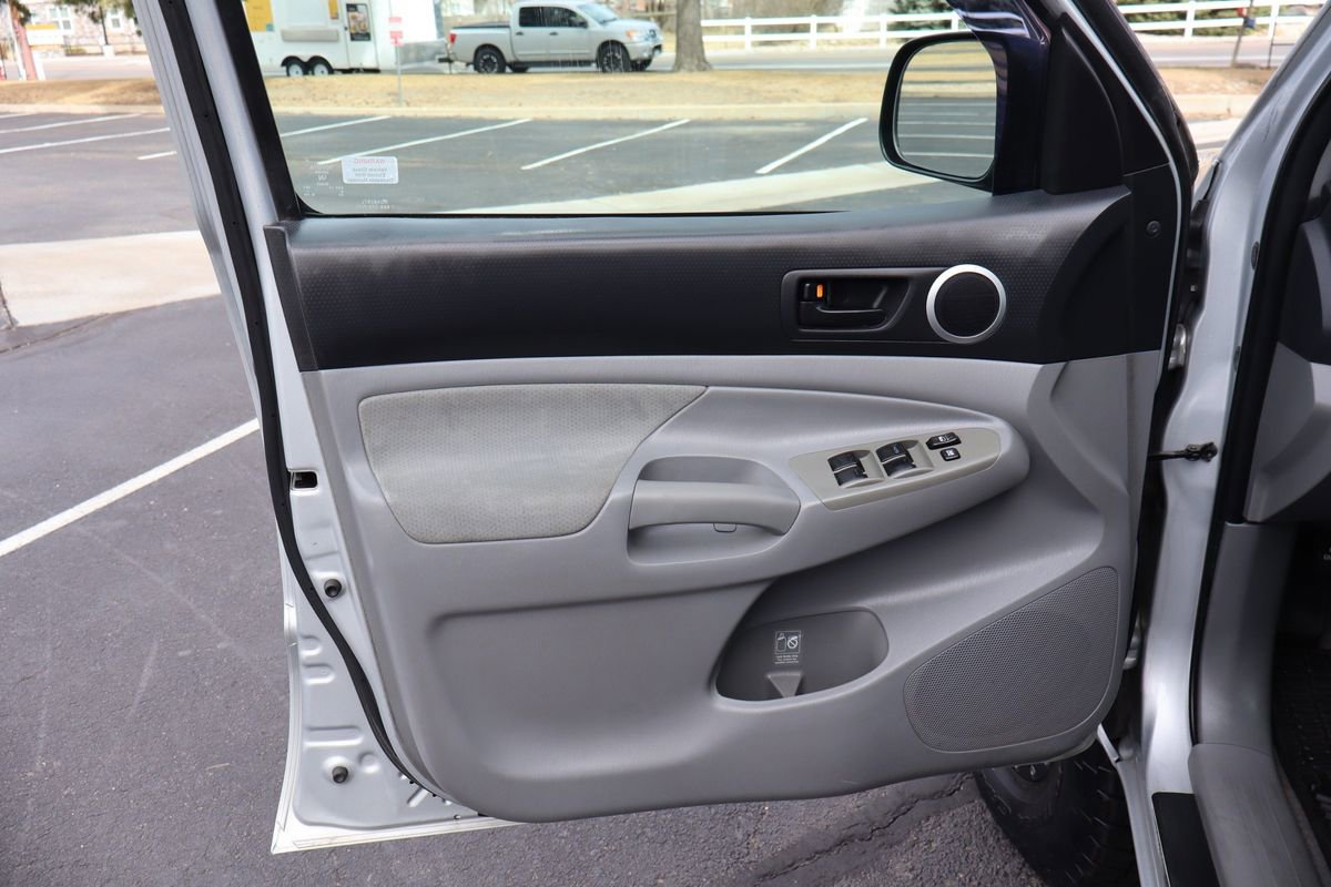 Used 2009 Toyota Tacoma 4x4 Double Cab image 23